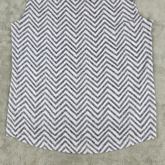 Athleta shirt womens small scoop neck sleeveless blouse chevron allover print - Picture 9 of 12